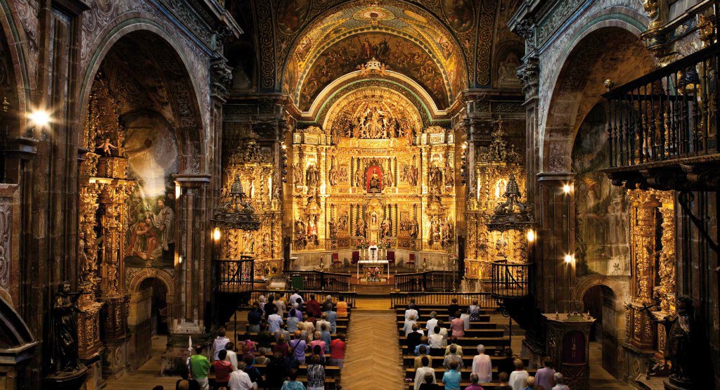 Interior de la Iglesia de Santa María, Los Arcos :: Descubre Navarra, Turismo en Navarra