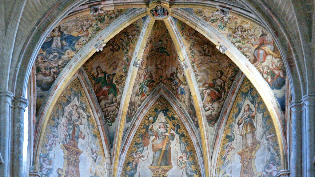 Interior de la Iglesia de Santa María, Viana - Turismo en Navarra